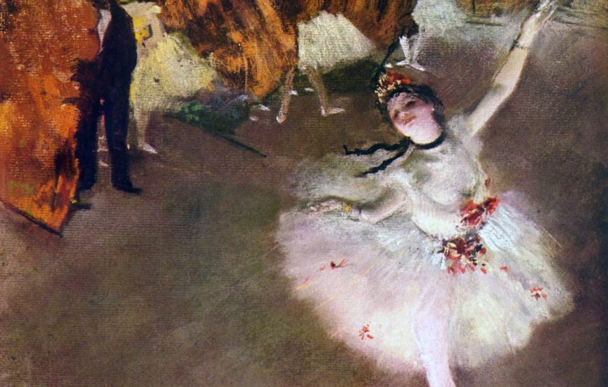 Paris in a day with Louvre & Mont Martre Private Tour